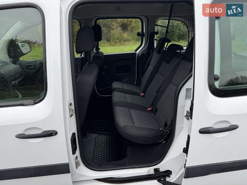 Мінівен Mercedes-Benz Citan 2016 в Дубні