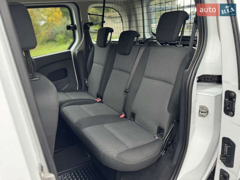 Мінівен Mercedes-Benz Citan 2016 в Дубні