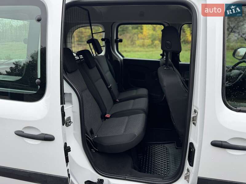 Мінівен Mercedes-Benz Citan 2016 в Дубні