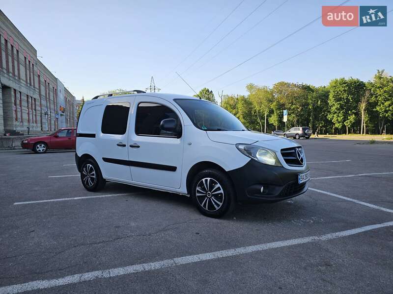 Грузовой фургон Mercedes-Benz Citan 2015 в Днепре