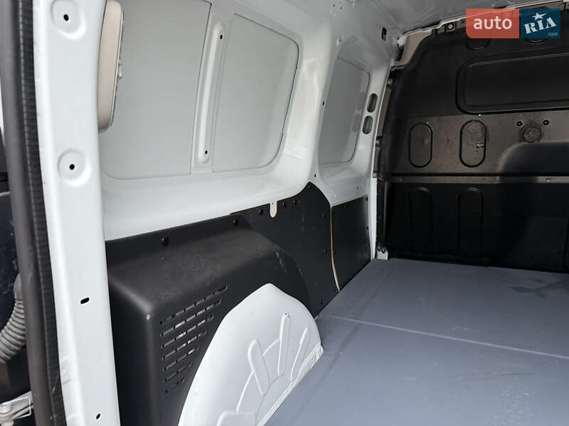 Грузовой фургон Mercedes-Benz Citan 2019 в Ковеле фото 43 Грузовой фургон Mercedes-Benz Citan 2019 в Ковеле