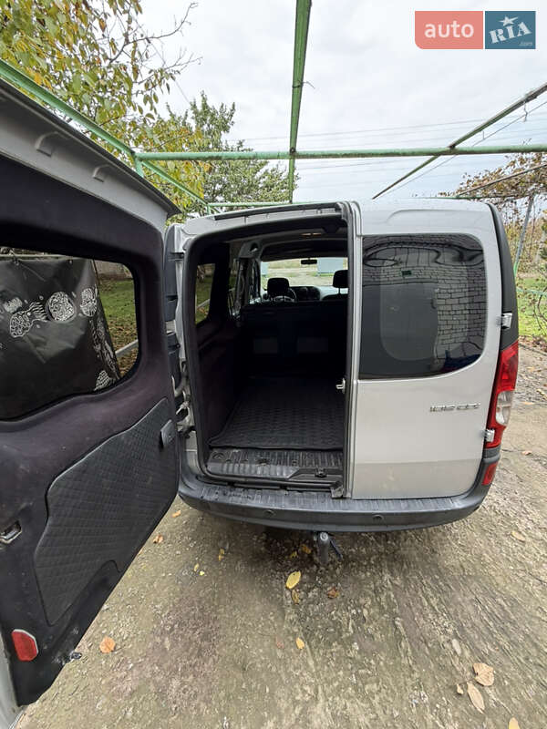 Минивэн Mercedes-Benz Citan 2013 в Днепре