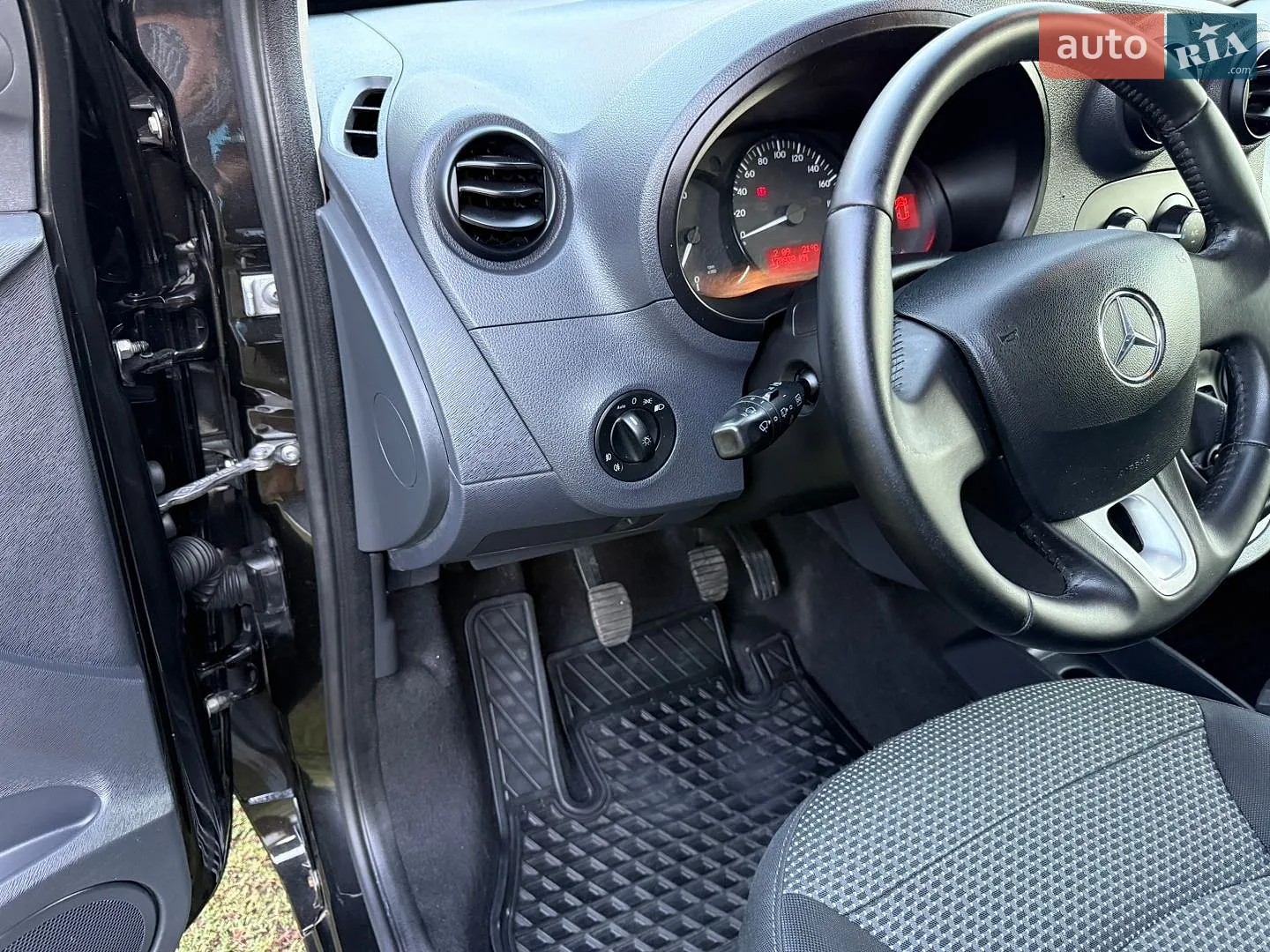 2014 Mercedes-Benz Citan - мініатюра 36