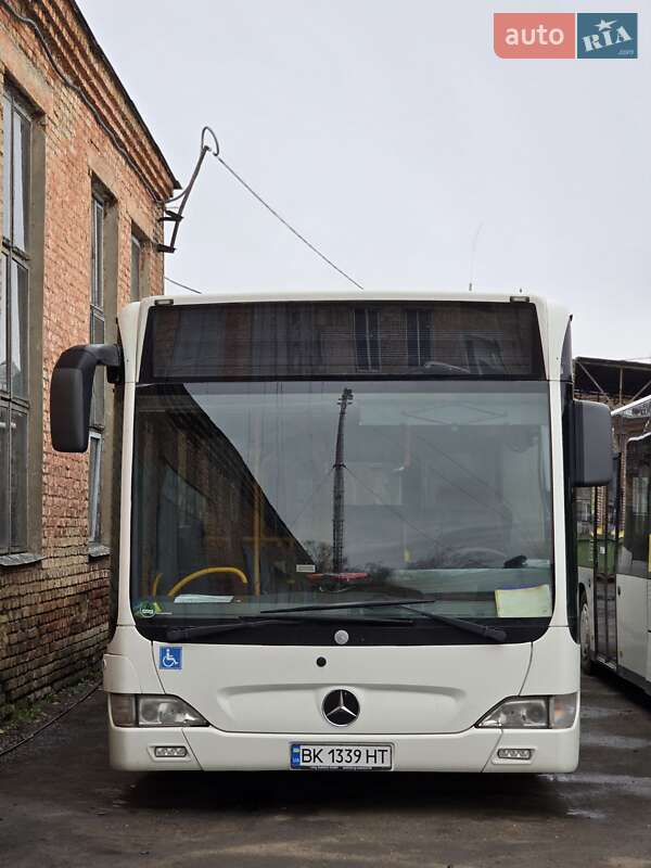 Міський автобус Mercedes-Benz Citaro 2010 в Рівному
