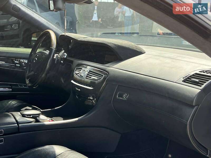Купе Mercedes-Benz CL-Class 2010 в Львові