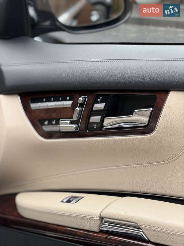 Купе Mercedes-Benz CL-Class 2008 в Киеве фото 16 Купе Mercedes-Benz CL-Class 2008 в Киеве