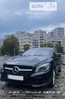 Седан Mercedes-Benz CLA 200 2013 в Киеве