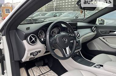 Седан Mercedes-Benz CLA-Class 2014 в Киеве