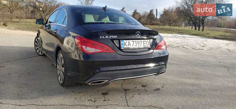 Седан Mercedes-Benz CLA-Class 2018 в Запорожье
