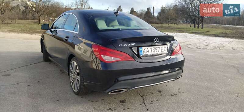 Седан Mercedes-Benz CLA-Class 2018 в Запорожье
