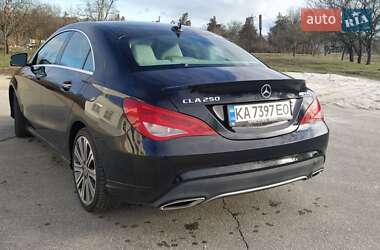 Седан Mercedes-Benz CLA-Class 2018 в 