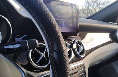 Седан Mercedes-Benz CLA-Class 2018 в Запоріжжі