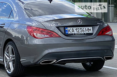 Седан Mercedes-Benz CLA-Class 2016 в Киеве