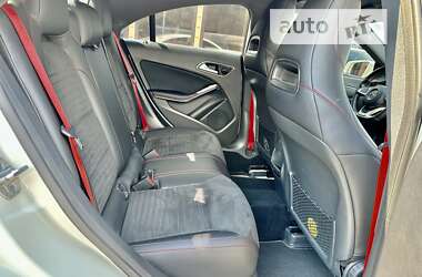 Седан Mercedes-Benz CLA-Class 2015 в 