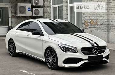Седан Mercedes-Benz CLA-Class 2017 в 