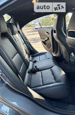 Седан Mercedes-Benz CLA-Class 2015 в 