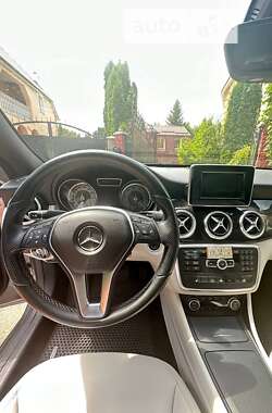 Седан Mercedes-Benz CLA-Class 2014 в Рівному