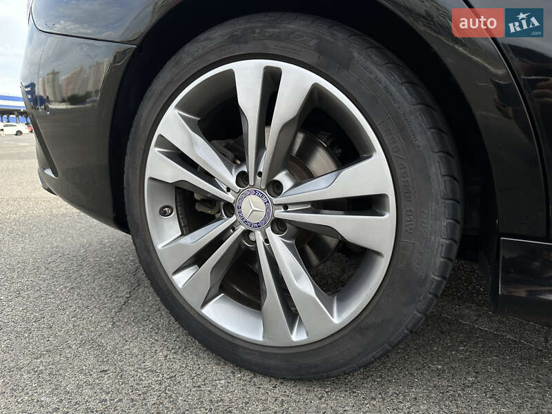 Седан Mercedes-Benz CLA-Class 2015 в Києві