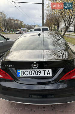 Седан Mercedes-Benz CLA-Class 2017 в Львове