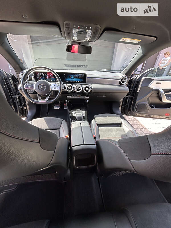 Седан Mercedes-Benz CLA-Class 2020 в Львові