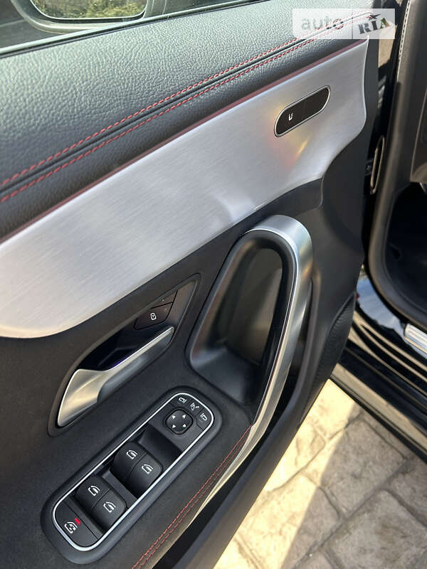 Седан Mercedes-Benz CLA-Class 2020 в Львові