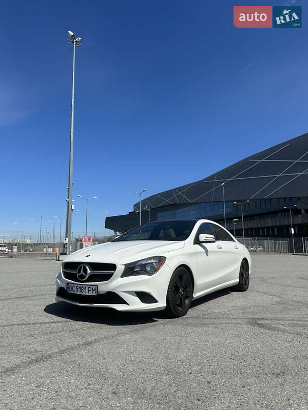 Седан Mercedes-Benz CLA-Class 2015 в Львове