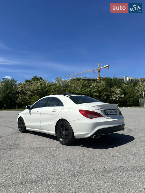 Седан Mercedes-Benz CLA-Class 2015 в Львове