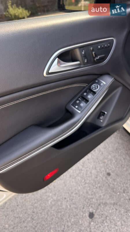 Седан Mercedes-Benz CLA-Class 2016 в Кривом Роге