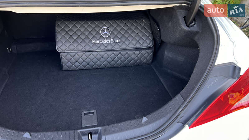 Седан Mercedes-Benz CLA-Class 2016 в Кривом Роге