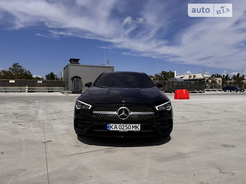 Седан Mercedes-Benz CLA-Class 2022 в 