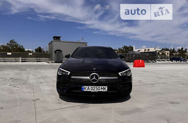 Седан Mercedes-Benz CLA-Class 2022 в 