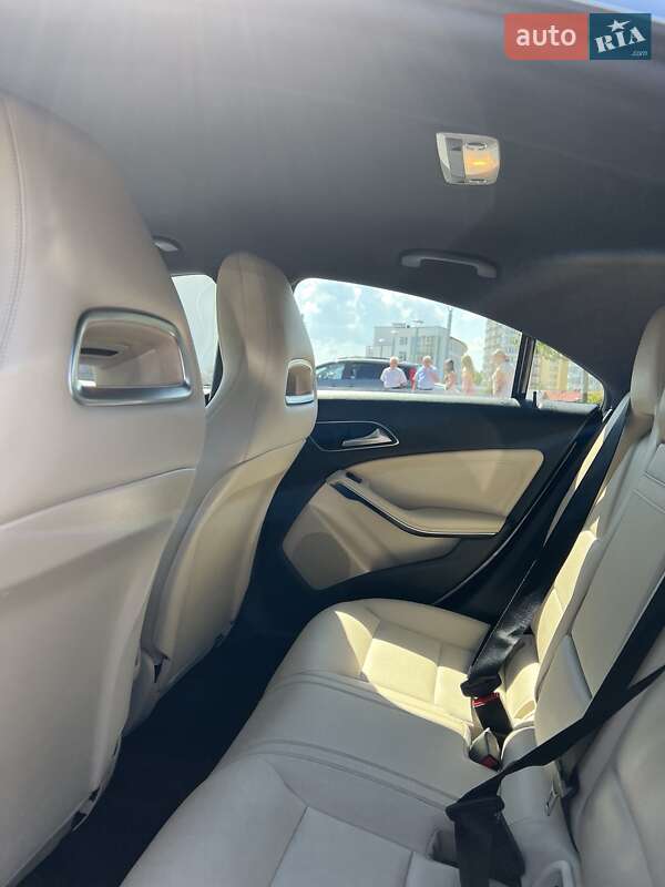 Седан Mercedes-Benz CLA-Class 2016 в Львове фото 30 Седан Mercedes-Benz CLA-Class 2016 в Львове