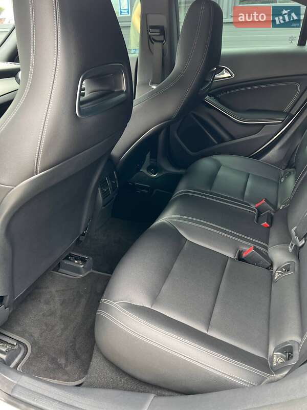 Седан Mercedes-Benz CLA-Class 2016 в Черновцах фото 9 Седан Mercedes-Benz CLA-Class 2016 в Черновцах