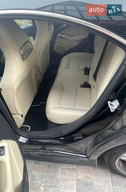 Седан Mercedes-Benz CLA-Class 2014 в 