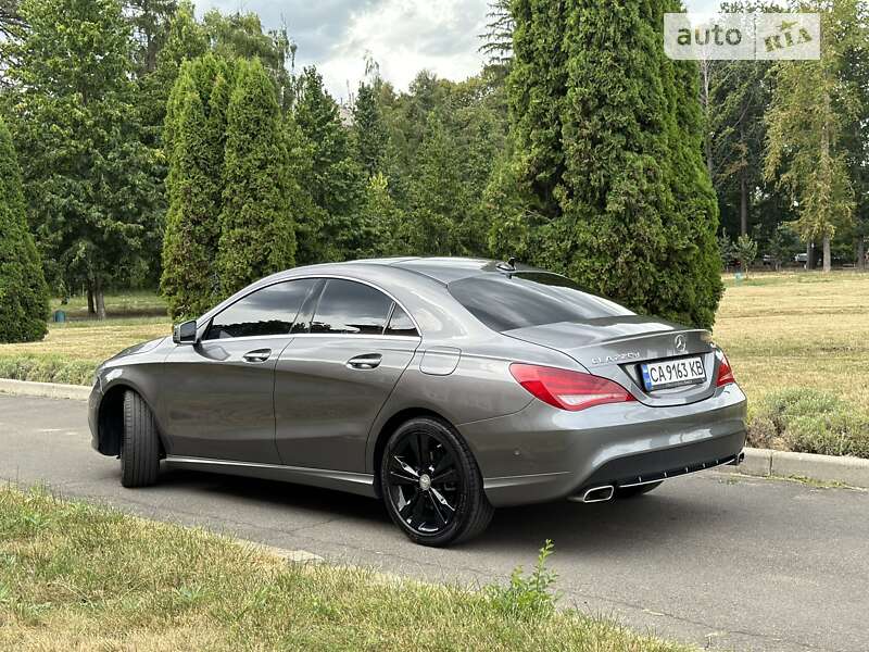 Седан Mercedes-Benz CLA-Class 2016 в Києві