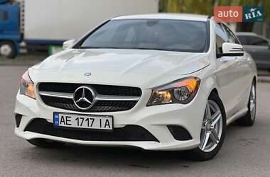 Седан Mercedes-Benz CLA-Class 2015 в Львове