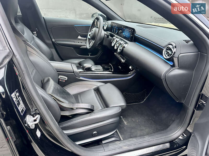 Седан Mercedes-Benz CLA-Class 2020 в Ивано-Франковске