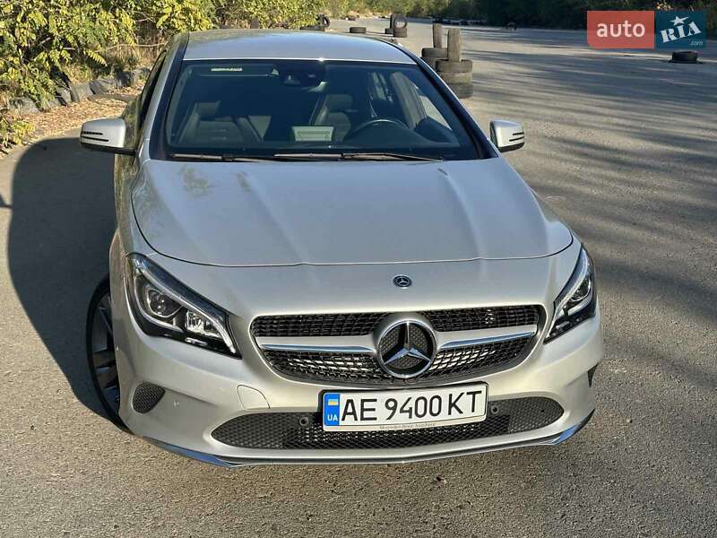 Универсал Mercedes-Benz CLA-Class 2018 в Киеве фото 25 Универсал Mercedes-Benz CLA-Class 2018 в Киеве