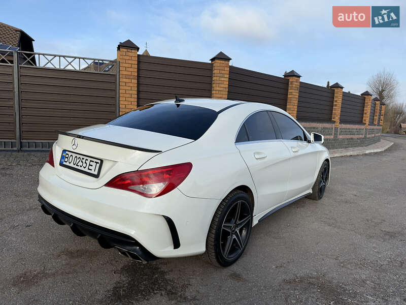Седан Mercedes-Benz CLA-Class 2016 в Киеве