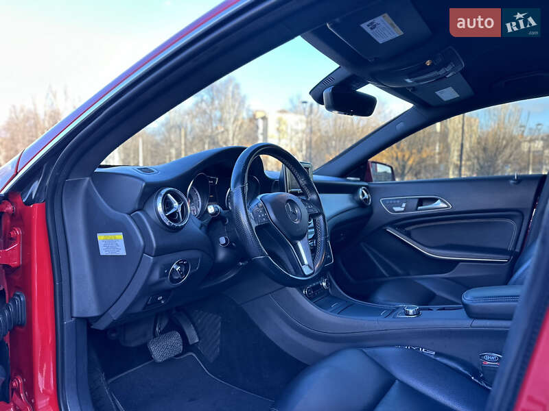 Седан Mercedes-Benz CLA-Class 2014 в Запоріжжі