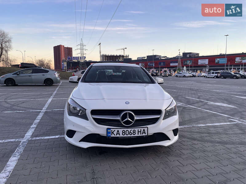 Седан Mercedes-Benz CLA-Class 2014 в Києві