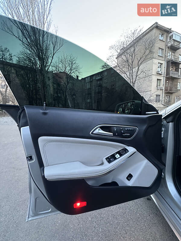Седан Mercedes-Benz CLA-Class 2015 в Одессе