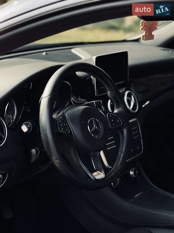 Седан Mercedes-Benz CLA-Class 2015 в Житомире