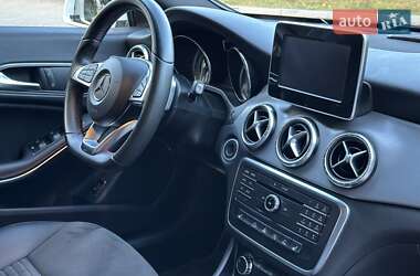 Седан Mercedes-Benz CLA-Class 2015 в 