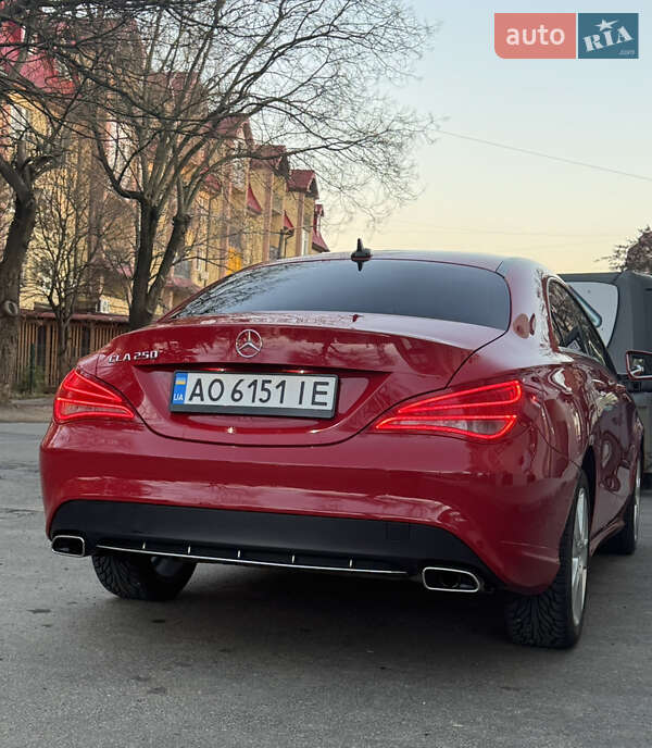 Седан Mercedes-Benz CLA-Class 2015 в Ужгороді