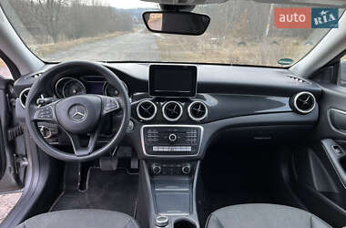 Універсал Mercedes-Benz CLA-Class 2018 в 