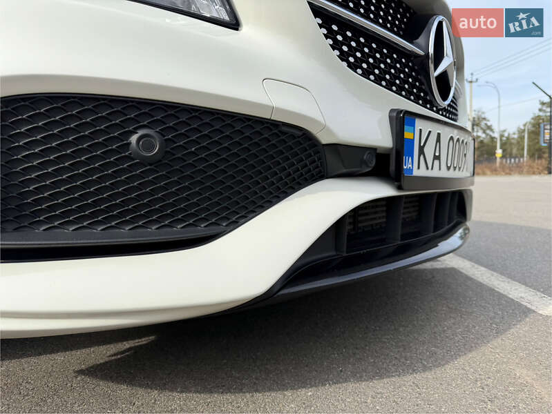 Седан Mercedes-Benz CLA-Class 2017 в Киеве
