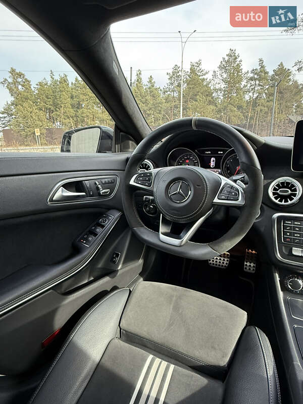 Седан Mercedes-Benz CLA-Class 2017 в Киеве