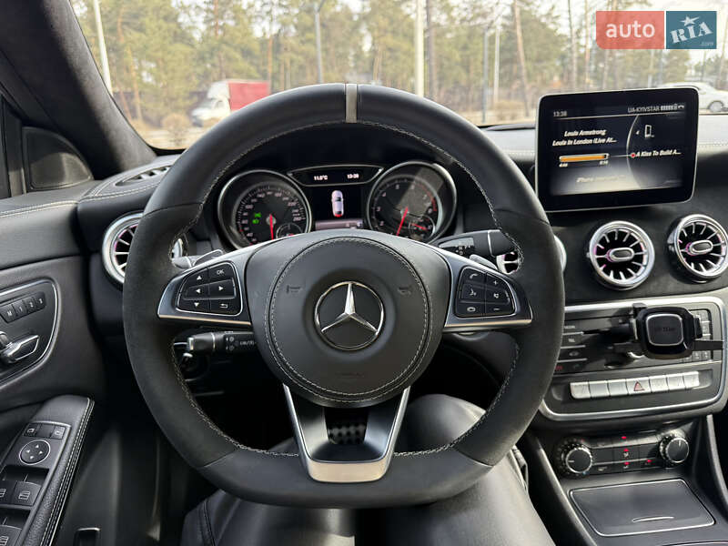 Седан Mercedes-Benz CLA-Class 2017 в Киеве