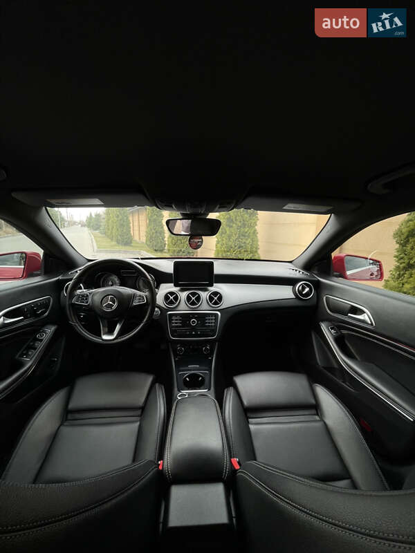 Седан Mercedes-Benz CLA-Class 2016 в Львове